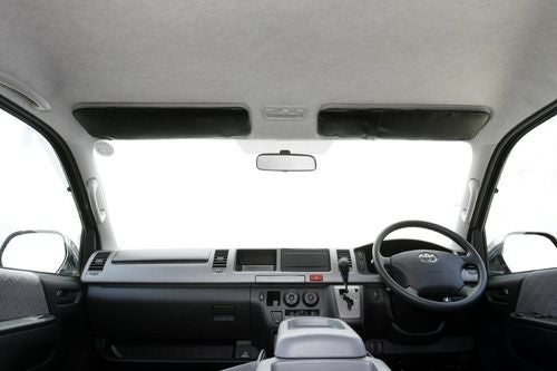 ハイエース200系ナローSGL/DX用サンバイザーカバー RUG VISOR