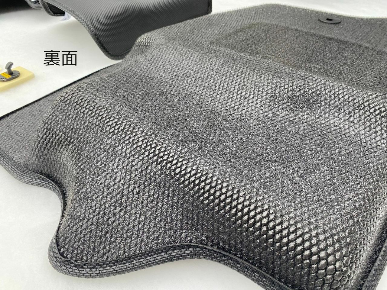 SHINKE】NEWタイプ！ エブリイワゴン専用立体フロアマットセット
