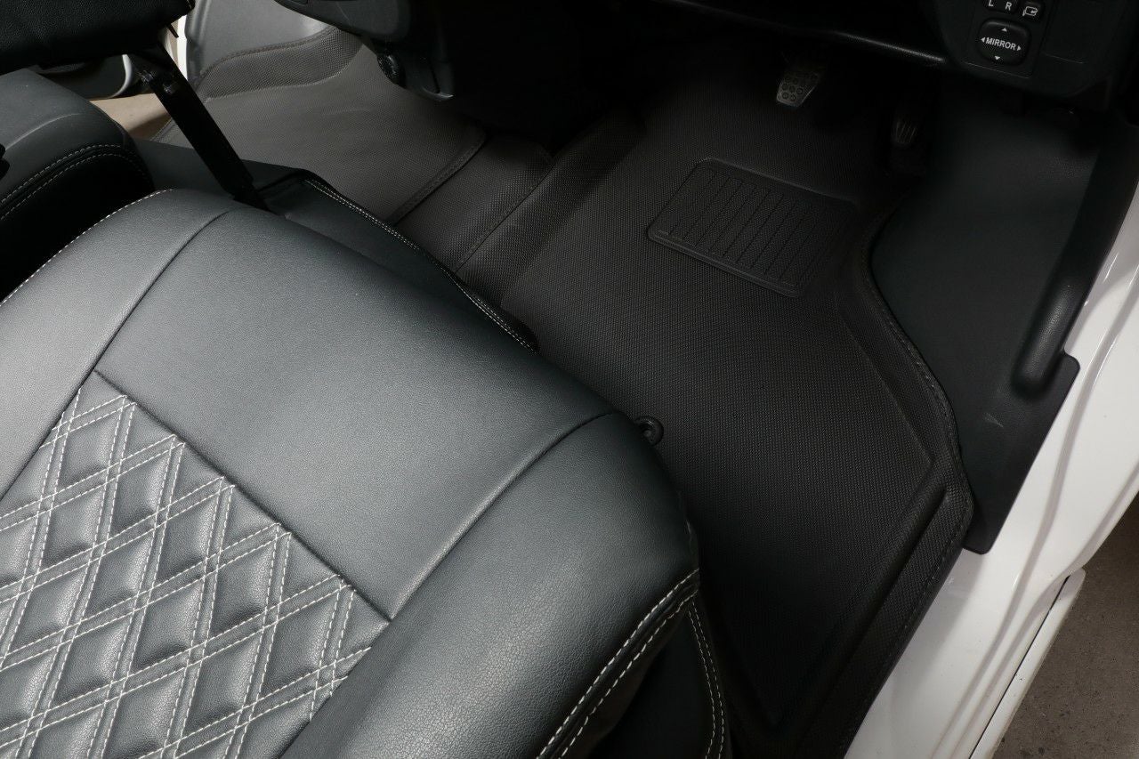 S321Vハイゼットカーゴフロアマット美品 ハイゼットカーゴ DX S321V S331V （後期 H29年11月〜R3年12月） 専用