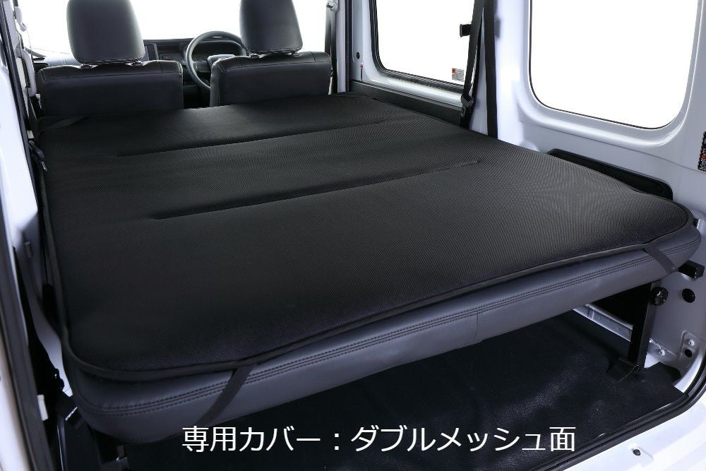 000000000723-02.jpg?size=l&w=