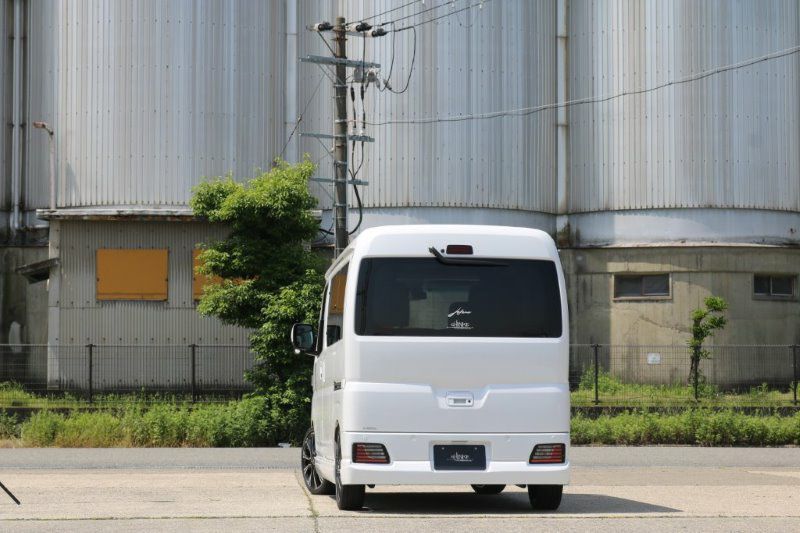 SHINKE】S700V系 ハイゼットカーゴ専用リアアンダースポイラー